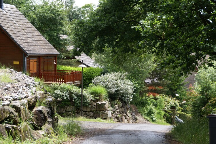 Chalet du Lac à Beaulieu, piscine privée et lac à 400m - Photo 20