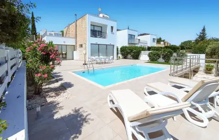 Location maison à Miliou Paphos