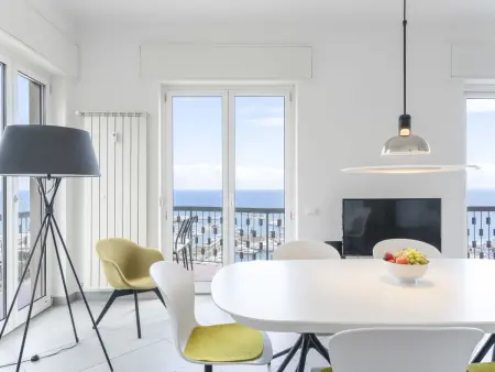 Terre Bianche – Apt 3 chambres vue mer à Imperia : photo 6