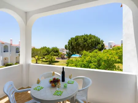 Quinta do Torrejão, apt 67 m² balcon et terrasse : photo 2