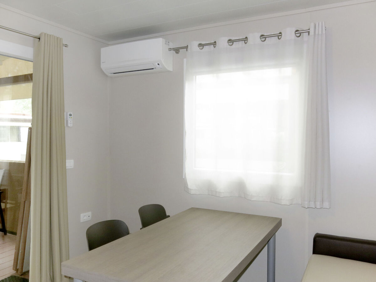 Mobil-home 40 m² à Grado, 20 m de la plage - Photo 7