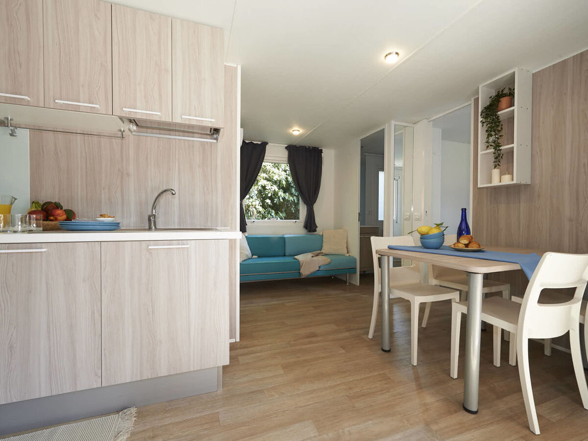 Mobil-home Ischia à Baia Domizia, 250 m de la plage - Photo 5