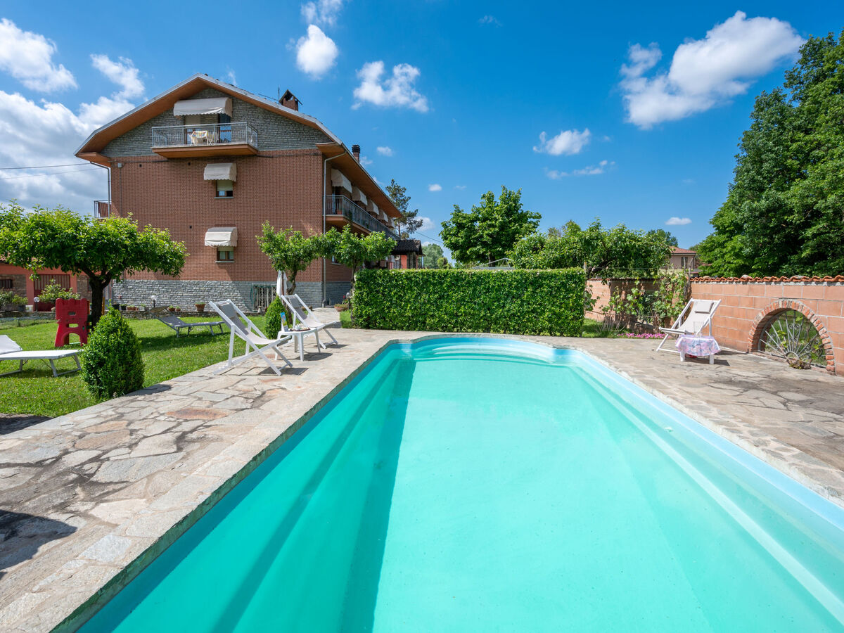 Appartement Ca' D'Gnese, mansardé avec piscine à Castagnole Lanze - Photo 17