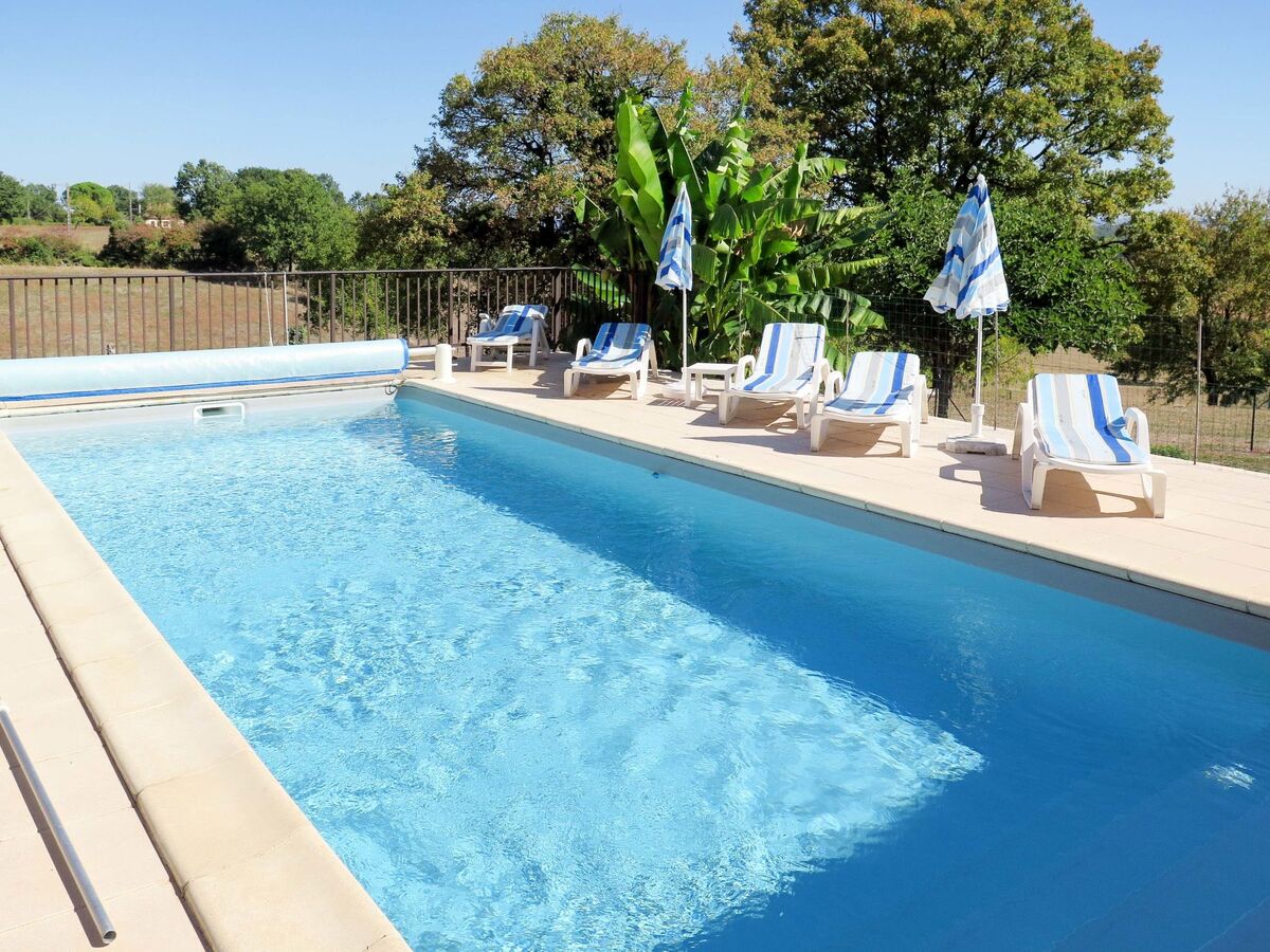 Gîte Sarrouil à Loubressac, piscine et terrasses - Photo 19