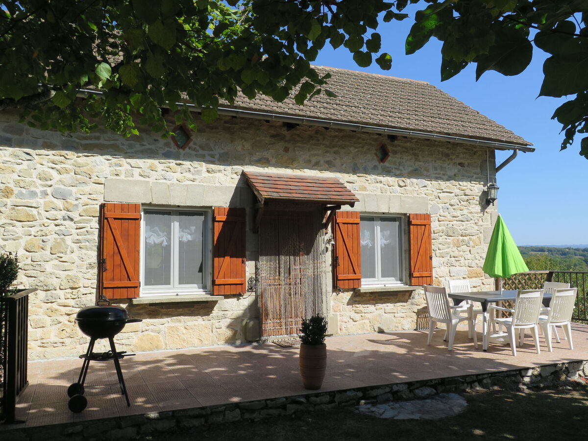 Gîte Sarrouil à Loubressac, piscine et terrasses - Photo 27