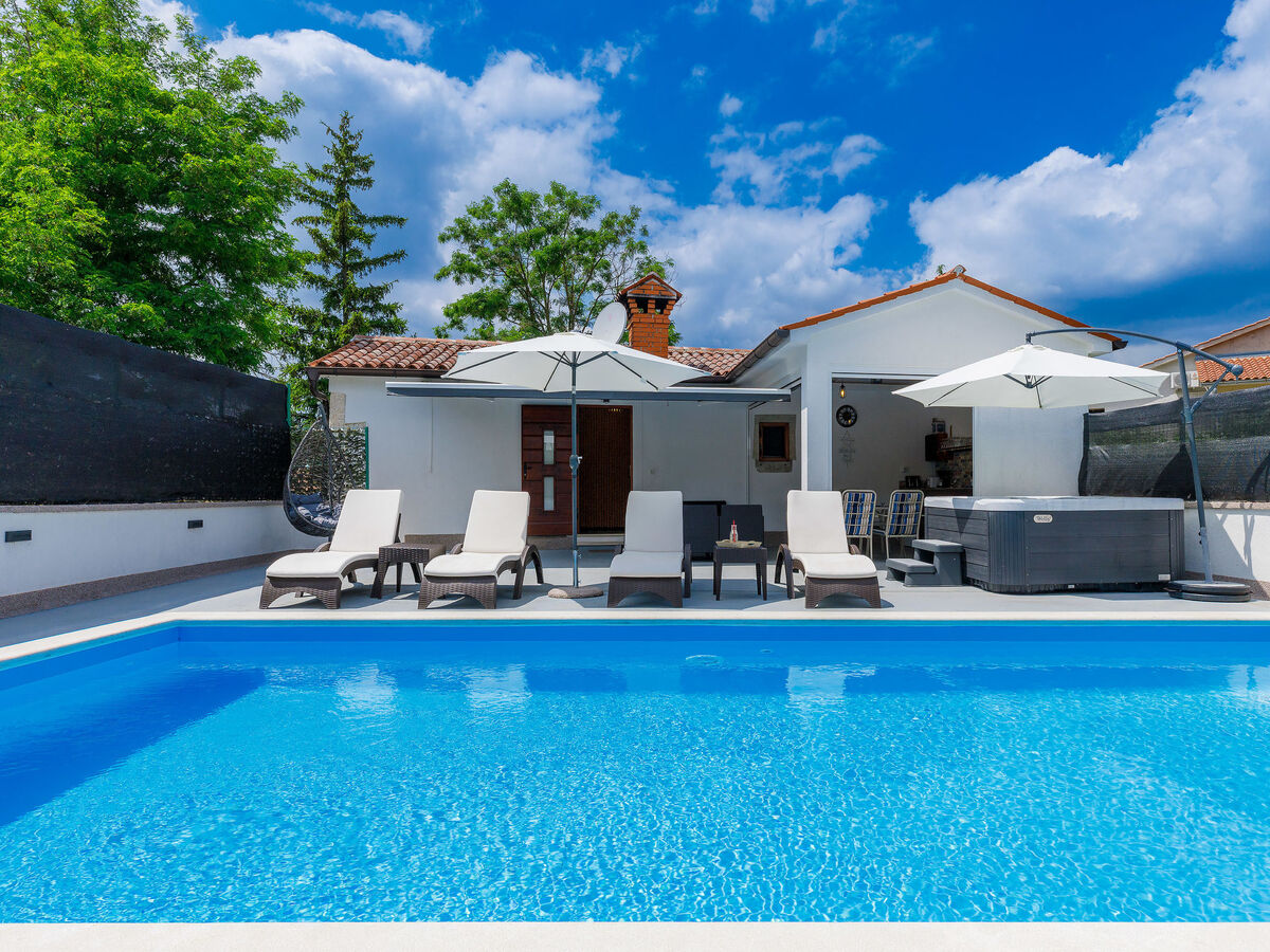 Maison Susanne avec piscine privée à Pićan - Photo 17
