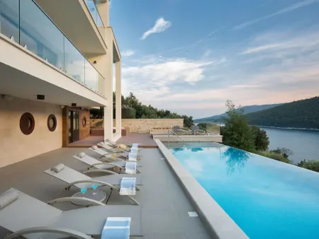 Villa Vlastelini II - 10 pers, piscine chauffée, 30 m mer : photo 5