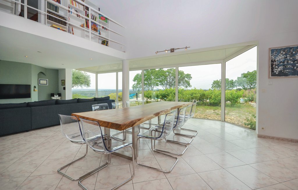 Maison 5 chambres avec piscine débordement, vue Gard - Photo 2