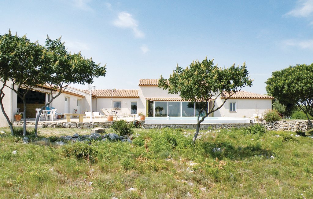 Maison 5 chambres avec piscine débordement, vue Gard - Photo 13