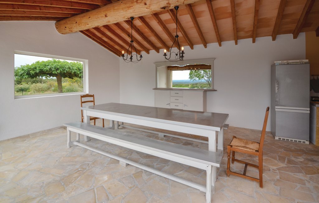 Maison 5 chambres avec piscine débordement, vue Gard - Photo 17