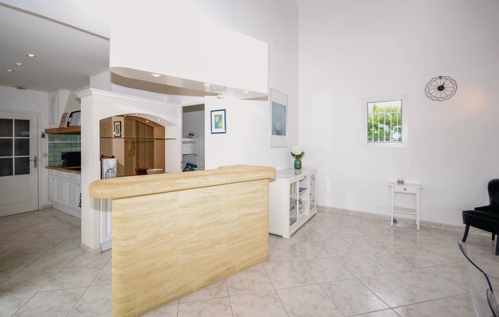 Maison 5 chambres avec piscine débordement, vue Gard - Photo 25