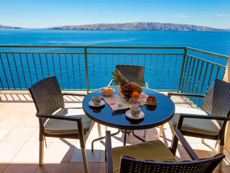 Location appartement à Senj, Marina