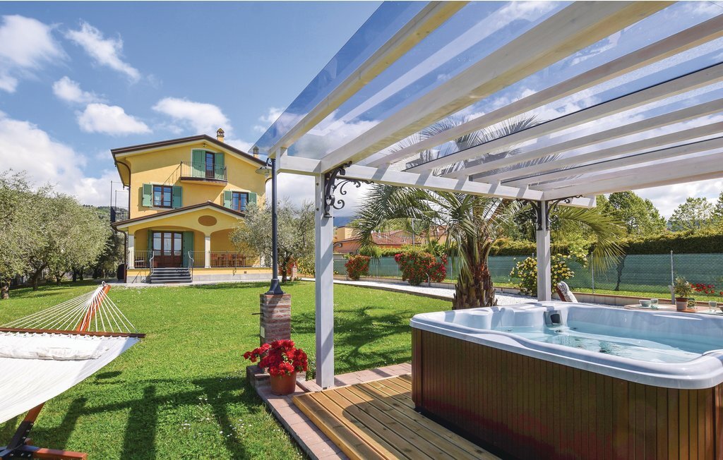 Villetta Toscana – Maison 9 personnes, jardin 2000 m² et jacuzzi - Photo 1