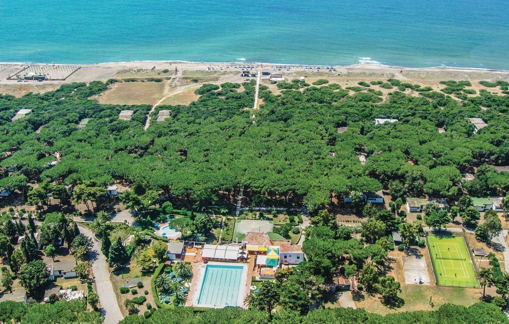 Maison 2 chambres à Baia Domizia, plage à 100 m - Photo 2