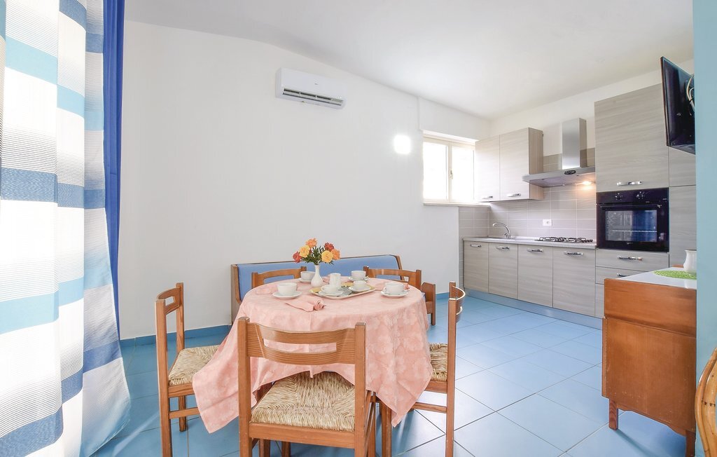 Maison 2 chambres à Baia Domizia, plage à 100 m - Photo 3