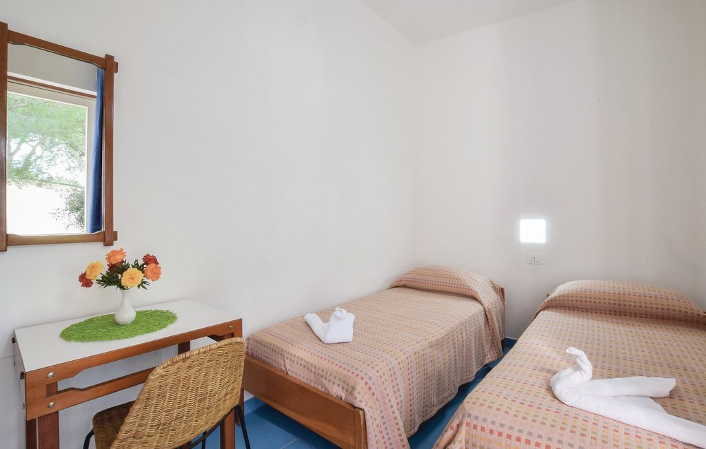 Maison 2 chambres à Baia Domizia, plage à 100 m - Photo 22