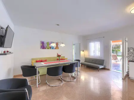 Maison Vrt avec piscine privée à Sveti Petar u Šumi : photo 12
