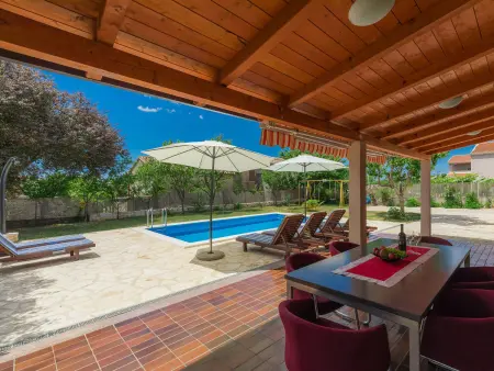 Maison Vrt avec piscine privée à Sveti Petar u Šumi : photo 19