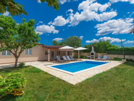 Maison Vrt avec piscine privée à Sveti Petar u Šumi : photo 25