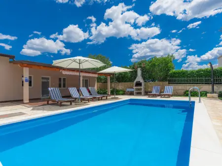 Maison Vrt avec piscine privée à Sveti Petar u Šumi : photo 26