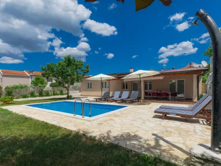 Maison Vrt avec piscine privée à Sveti Petar u Šumi : photo 31