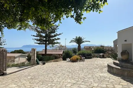 Patrizia Bouganvillae 6, Villa à Castellammare près de la baie Guidaloca - Photo 32