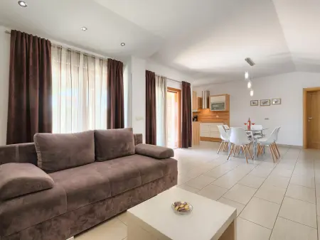 Florens : maison 6 pers. avec piscine privée : photo 9