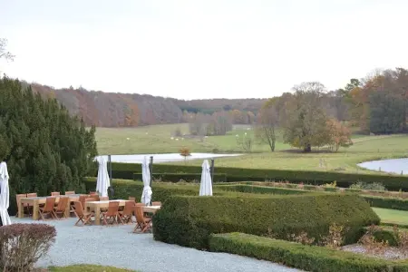 Château de Freux : 48 personnes aux Ardennes : photo 2