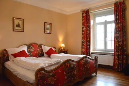 Château de Freux : 48 personnes aux Ardennes : photo 16
