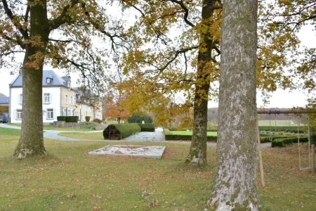 Château de Freux : 48 personnes aux Ardennes : photo 32