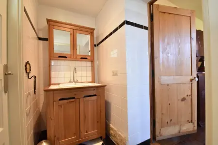 Gite Maison de Garde Barrières, Cottage en France avec jardin près du lac - Photo 18