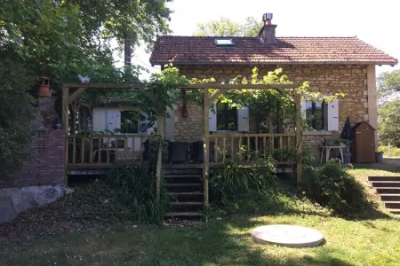 Gite Maison de Garde Barrières, Cottage en France avec jardin près du lac - Photo 19
