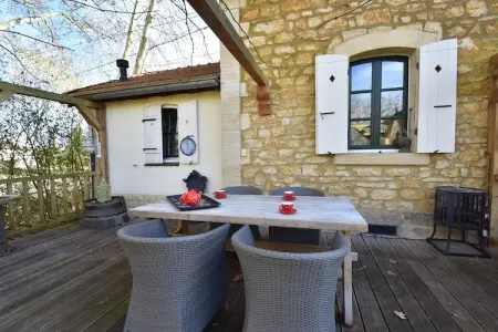 Gite Maison de Garde Barrières, Cottage en France avec jardin près du lac - Photo 22