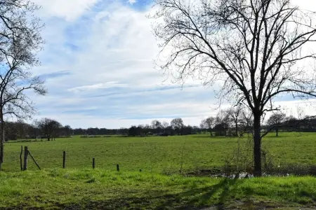 Gite Maison de Garde Barrières, Cottage en France avec jardin près du lac - Photo 25