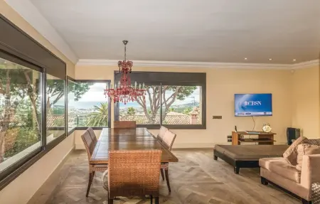Maison 4 chambres avec piscine privée et vue mer : photo 12