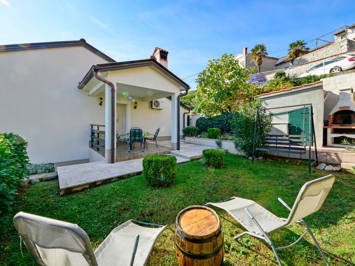 Maison Bruna à Brseč avec vue sur la mer - Photo 9