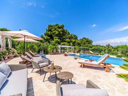 Villa Mutnik - Maison 10 pers. avec piscine face à la mer : photo 25