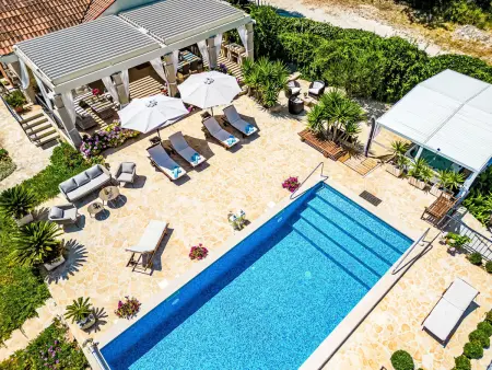 Villa Mutnik - Maison 10 pers. avec piscine face à la mer : photo 36