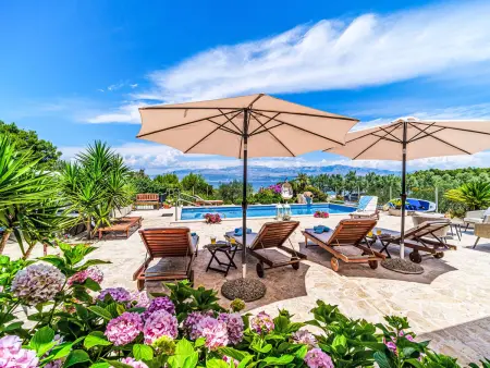Villa Mutnik - Maison 10 pers. avec piscine face à la mer : photo 39
