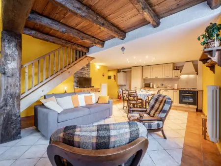 Appartement mansardé à Sarre, vue panoramique montagne : photo 2