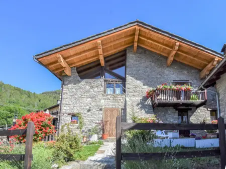 Appartement mansardé à Sarre, vue panoramique montagne : photo 4