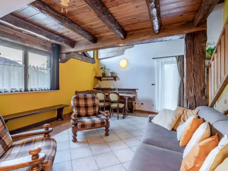 Appartement mansardé à Sarre, vue panoramique montagne : photo 7