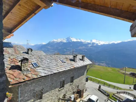Appartement mansardé à Sarre, vue panoramique montagne : photo 20