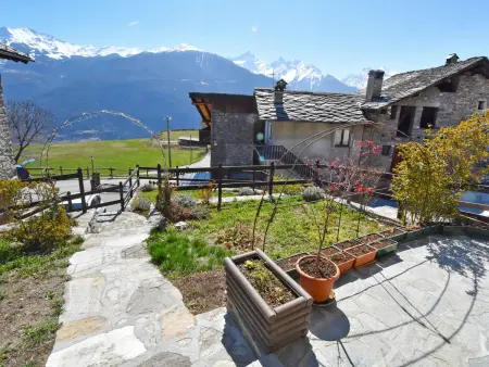 Appartement mansardé à Sarre, vue panoramique montagne : photo 26