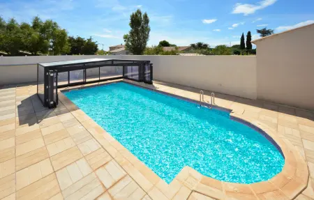 Villa 5 chambres avec piscine chauffée à Saint-Gilles : photo 13