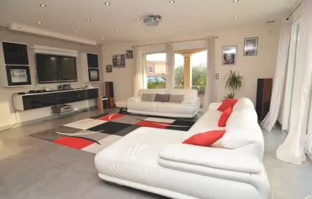 Villa 5 chambres avec piscine chauffée à Saint-Gilles : photo 20