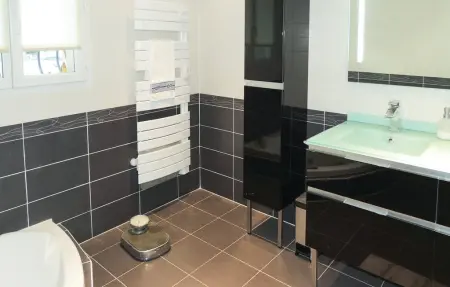 Villa 5 chambres avec piscine chauffée à Saint-Gilles : photo 31
