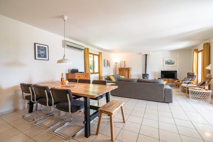 Villa La Cave à Beaufort, piscine chauffée et terrasse - Photo 4