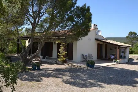 Location villa à Cesseras