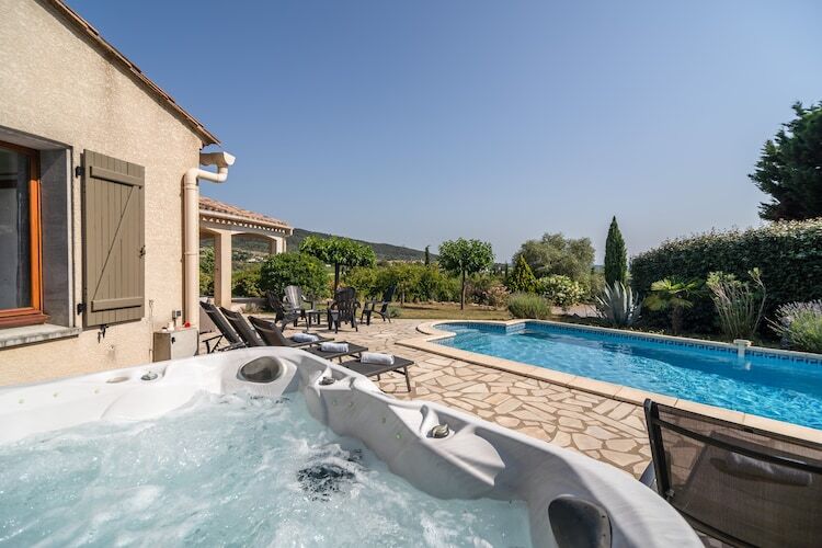 Villa Les Veinards – Piscine chauffée et bain à remous - Photo 8